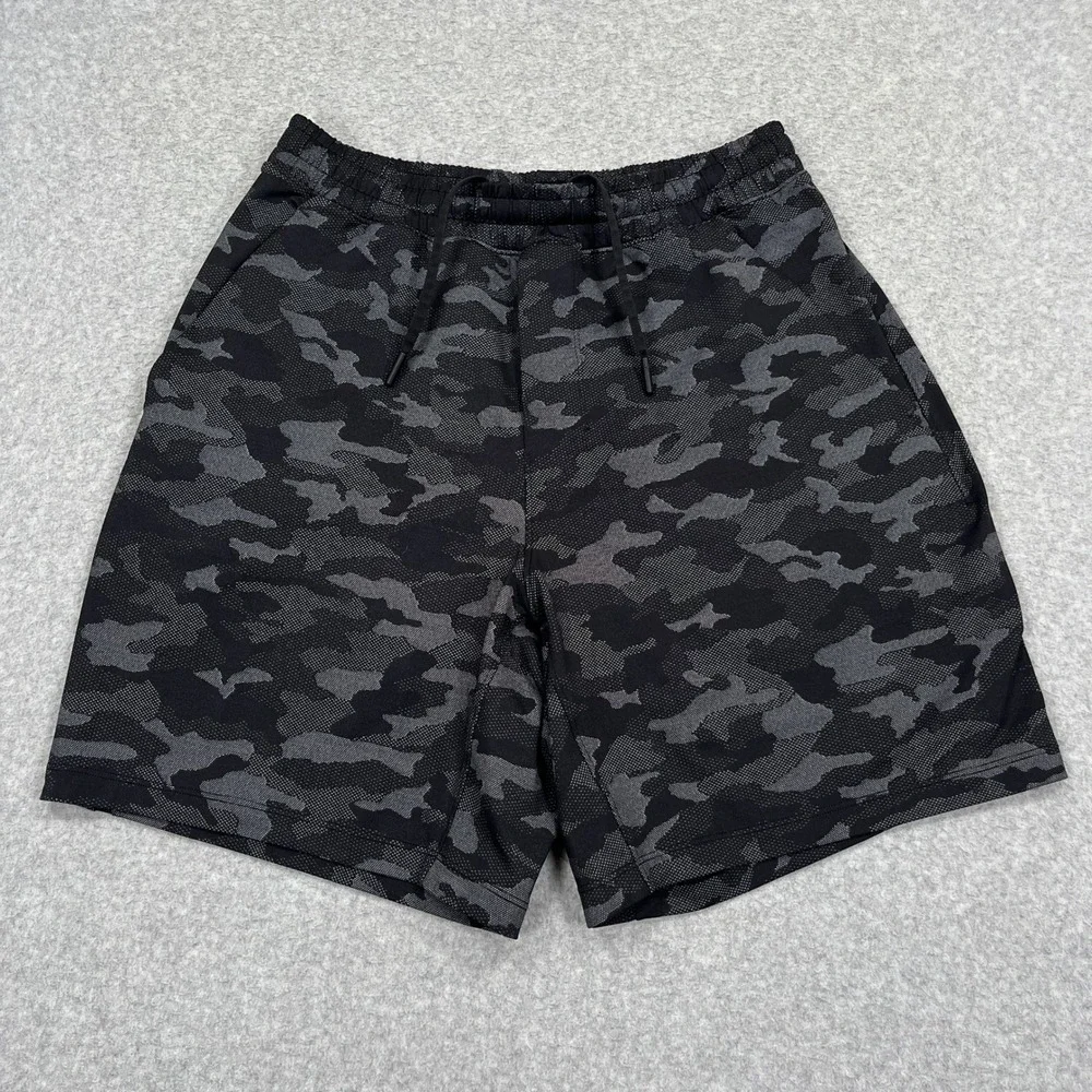 Lululemon Pace Breaker Shorts Mens Small Black Gray Camo 7